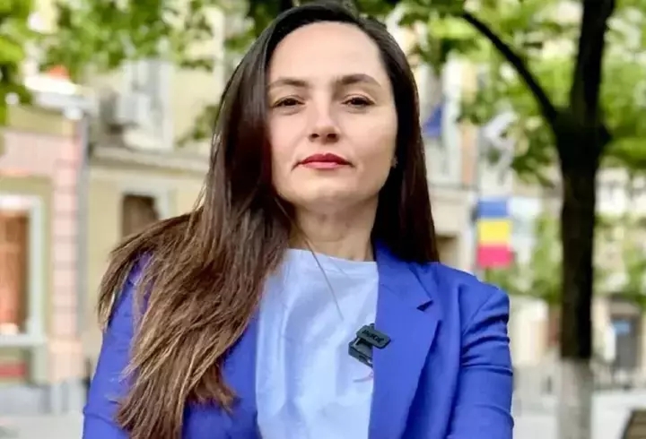 Cine este Alina Gabriela Munteanu, ultima soție a lui Gabriel Cotabiță. Au fost împreună mai bine de 10 ani, iar ea e plasată în arest la domiciliu pentru proxenetism