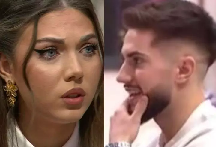 Valentina Pelinel recunoaște că înălțimea a fost un impediment la începutul carierei sale de model: „Eram foarte înaltă, foarte slabă, purtam ochelari şi-mi ziceau aragaz-cu-patru-ochi”