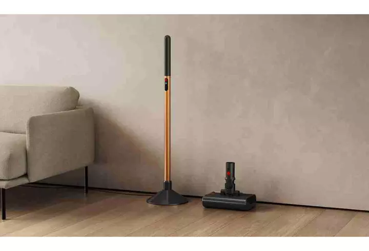 Cum să transformi o rochie de seară simplă într-o ținută spectaculoasă