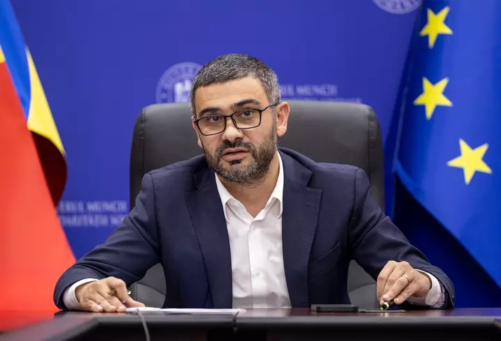 Reacția ministrului Rogobete, după ce a fost acuzat că a panicat populația în cazul avionului întors pe Otopeni: "Într-un scenariu negativ, vorbeam despre victime multiple, care nu se tratează pe pistă"