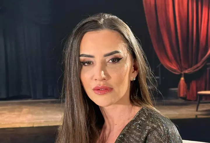 Andreea Raicu, confesiuni despre trecutul ei și schimbarea care i-a redefinit viața: „La 20 de ani îmi doream să fiu plăcută, aleasă, validată. Mă pierdeam pe mine! Nu a fost un drum ușor”