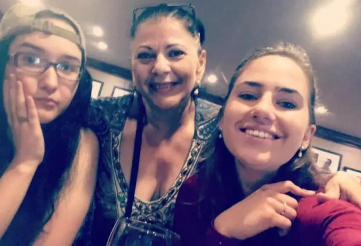 Cum arată Leonida Groza, mama Loredanei, la 80 de ani. Imagini spectaculoase din vacanța lor în Maldive: "Atât de fericită să petrec timp cu fetele mele"
