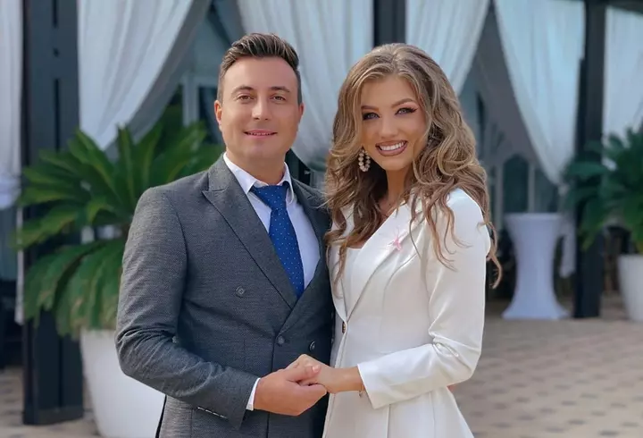 Ce făcea și unde era Valentin Sanfira în timp ce Codruța Filip anunța divorțul. Cum și-a făcut apariția pe rețelele de socializare