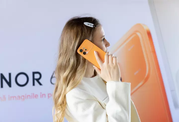 Seria HUAWEI WATCH FIT 5. Ceasurile pline de culoare care îți amintesc cât de importantă este grija pentru tine