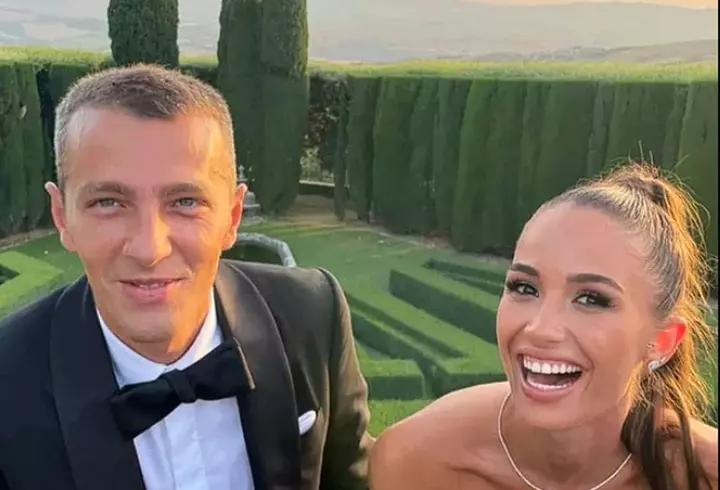 Imagini inedite cu Valentin Sanfira și Codruța Filip împreună! Cum apar cei doi în emisiunea lui Nea Mărin, filmată înainte de divorț: "Fac de toate"