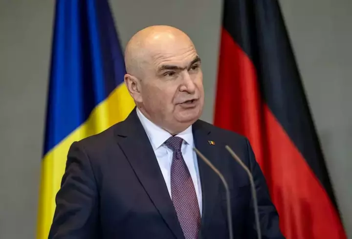 Marcel Ciolacu face front comun cu Traian Băsescu și cataloghează criza energetică drept o "criză de penibilitate": "Aia cu barjele mi-a plăcut cel mai mult"