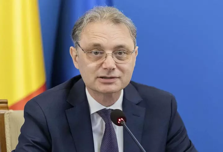 De ce a fost dată afară din televiziune Cristina Șișcanu când a început relația cu Mădălin Ionescu: "Niciodată n-aș fi făcut compromisuri pentru a obține un post de prezentator TV. Era sub demnitatea mea"