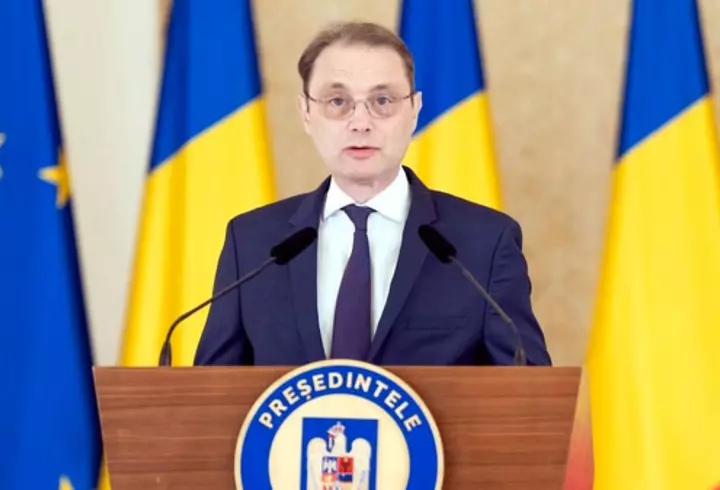 De ce a fost dată afară din televiziune Cristina Șișcanu când a început relația cu Mădălin Ionescu: "Niciodată n-aș fi făcut compromisuri pentru a obține un post de prezentator TV. Era sub demnitatea mea"