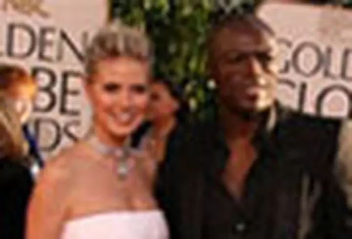 Irina Pacurariu - La business  class sau la bagaje?