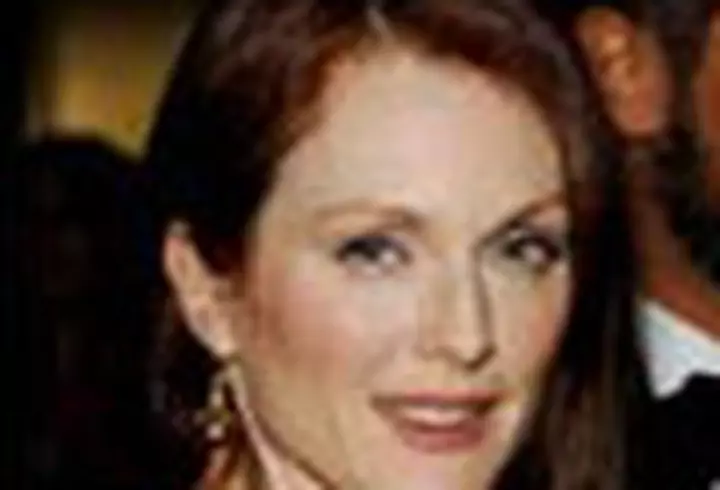 Irina Pacurariu - La business  class sau la bagaje?