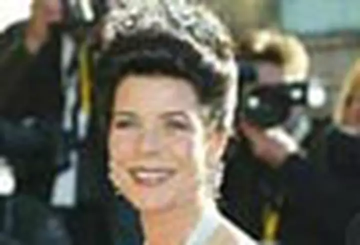 Irina Pacurariu - La business  class sau la bagaje?