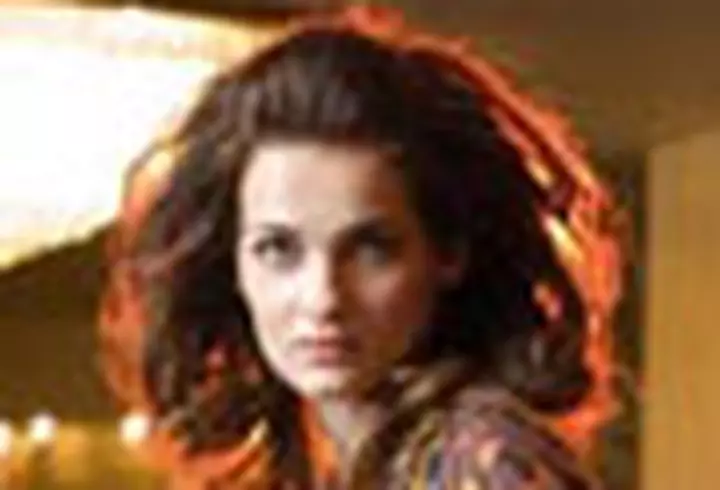 Irina Pacurariu - La business  class sau la bagaje?