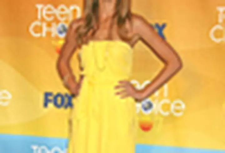 Smiley- Intre doua nu-l ploua