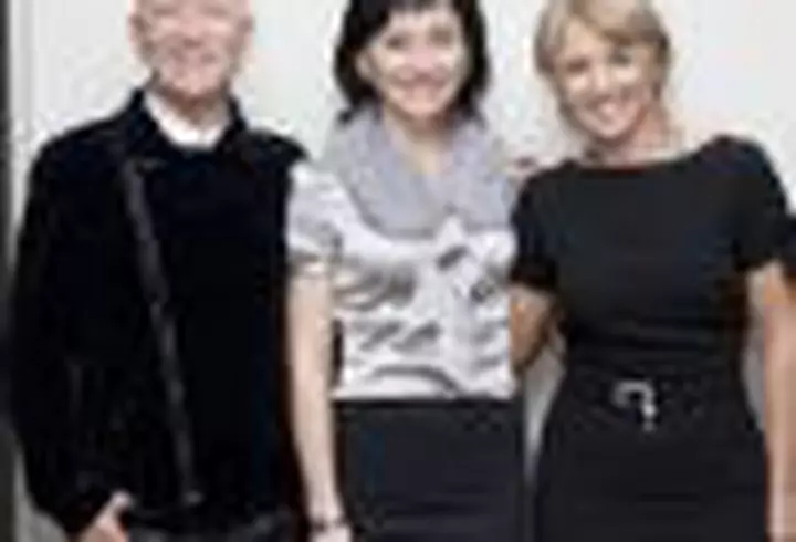 Monica Barladeanu a urmat cursuri de actorie la Hollywood