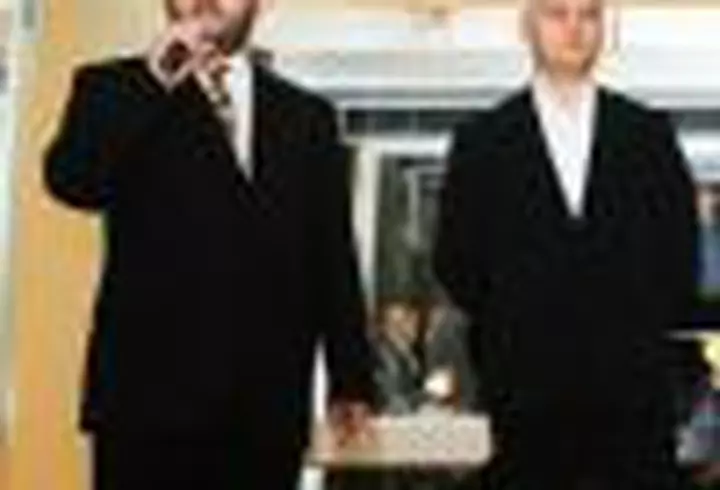 Monica Barladeanu a urmat cursuri de actorie la Hollywood