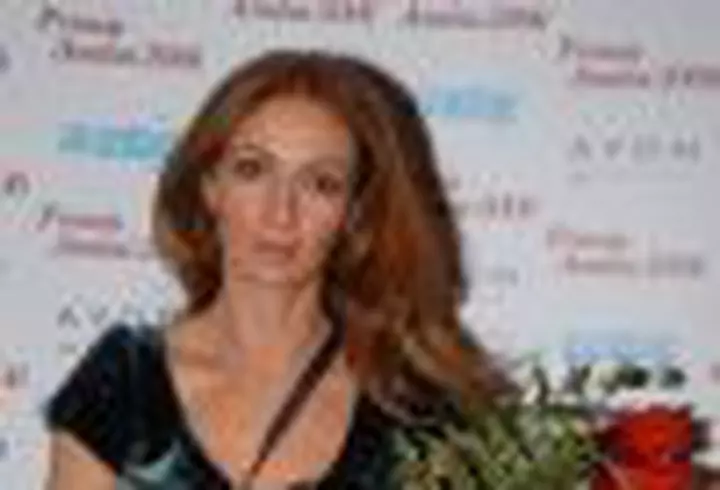 Smiley- Intre doua nu-l ploua