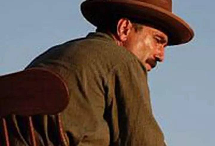 Triunghiul dragostei - VIDEO