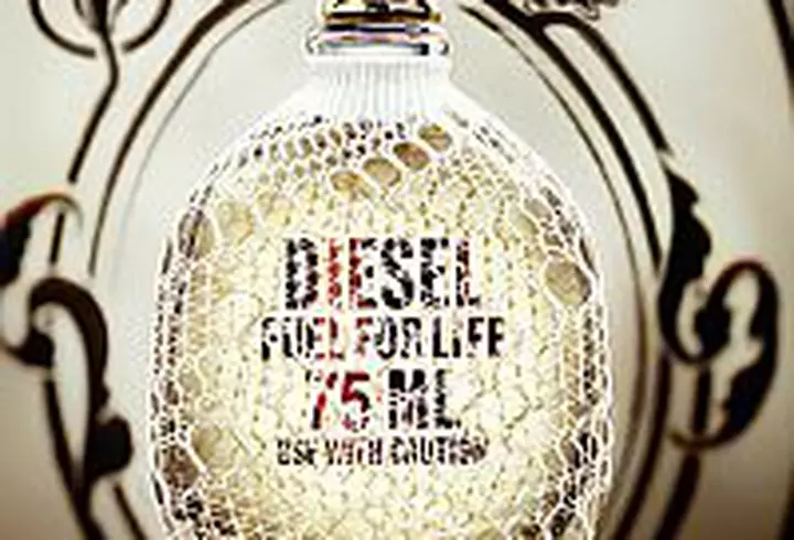 O piele fina cu benzile epilatoare de la Veet