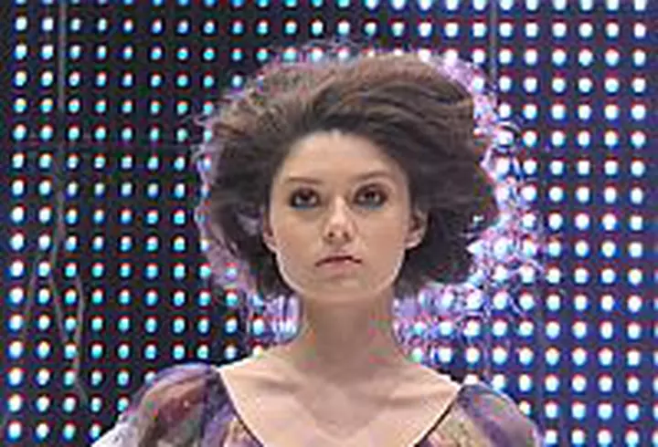 Cosmina Pasarin - Din nou pe val