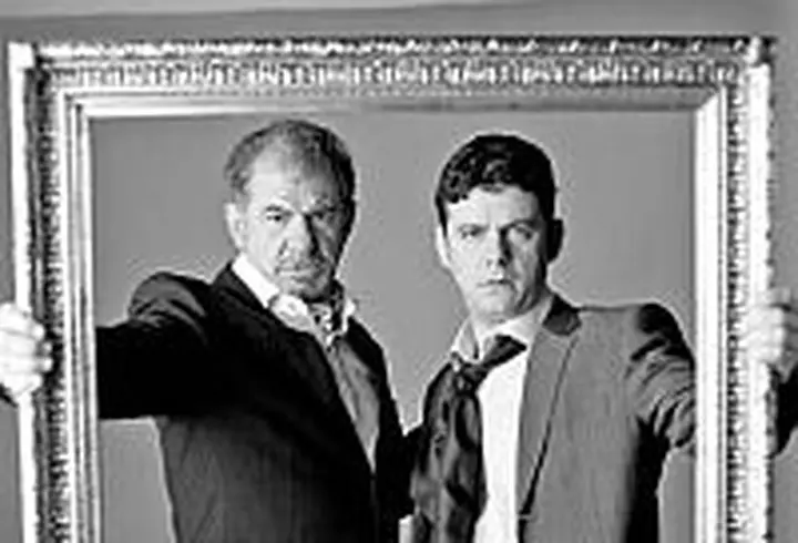 Amy Winehouse - Back to hospital - Video