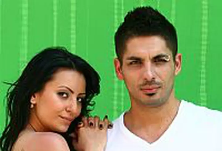 Kylie Minogue a fost decorata de Printul Charles