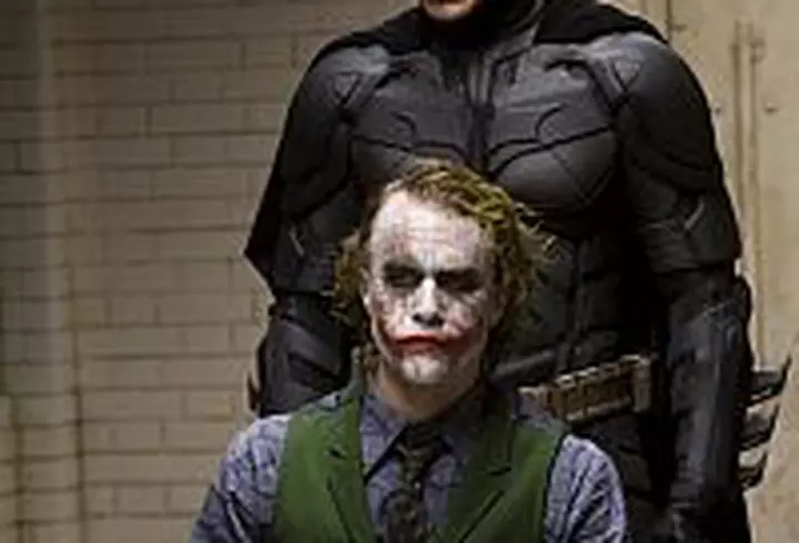 Triunghiul dragostei - VIDEO