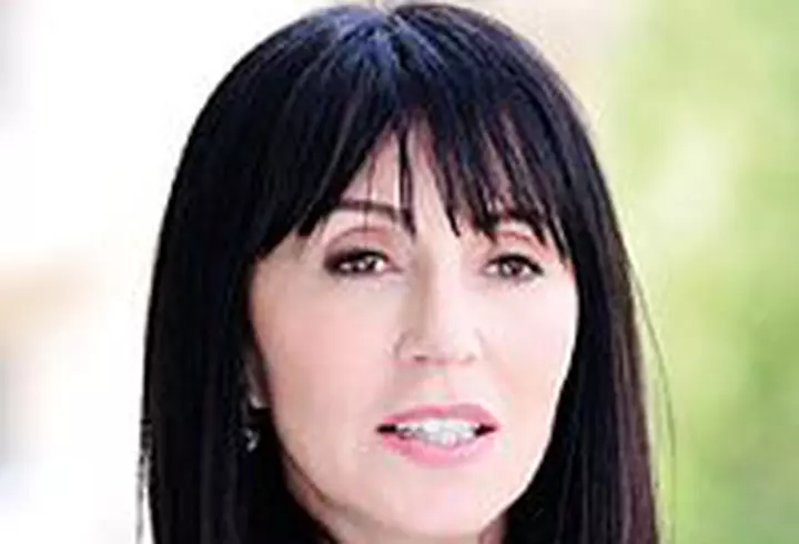 24 de intrebari - Oana Zavoranu