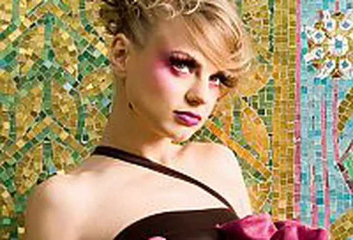 Creaza-ti un outfit romantic!