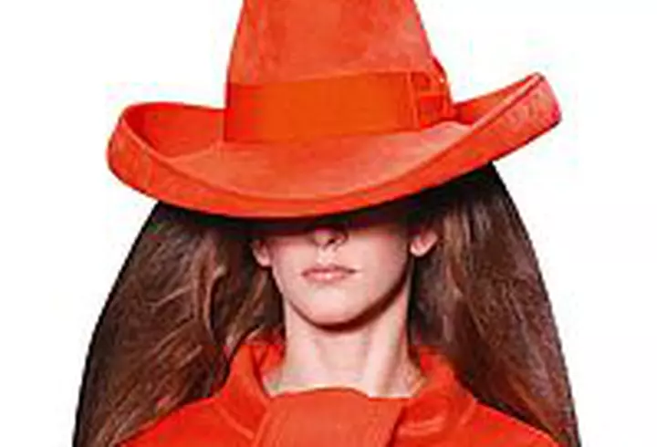 Styling inovator pentru parul lung cu Wella Professionals