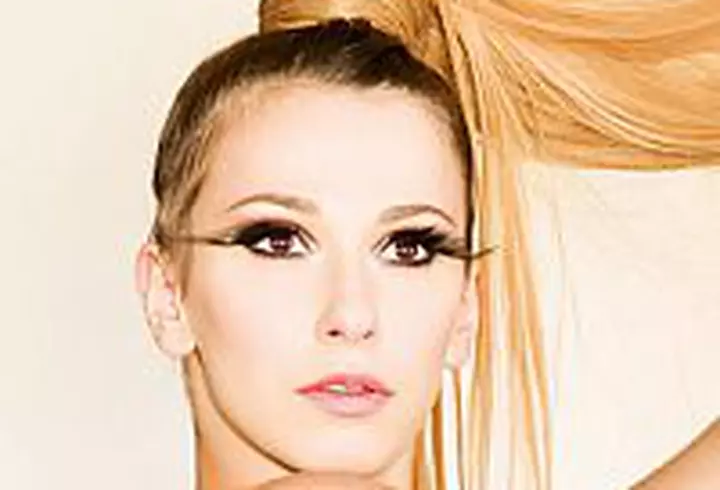 30 de noi magazine in Plaza Romania