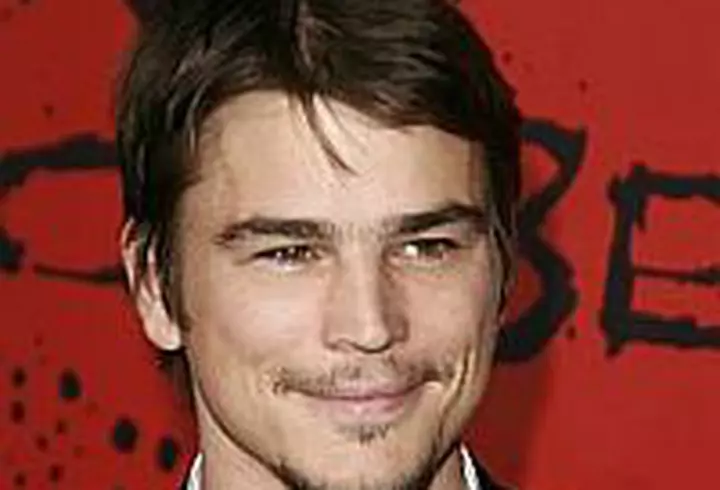 Farrah Fawcett se lupta pentru viata intr-un spital din LA