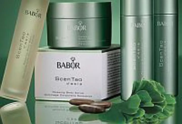 Parfumurile Bio Acorelle, in premiera, in Romania