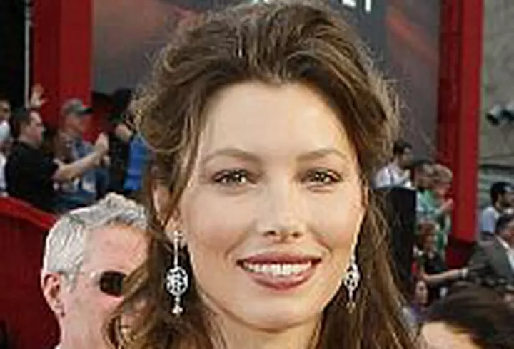 Roxana Ionescu - La Hairstyle Avantgarde Collection by Laurent Tourette