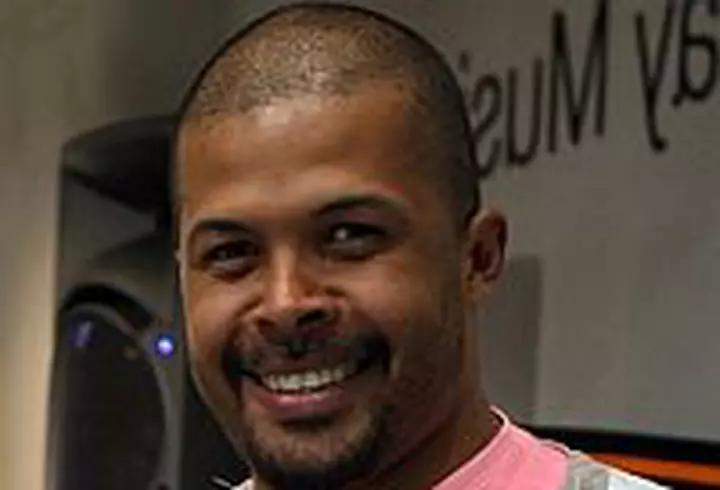 Harrison Ford si Calista Flockhart adopta o fetita