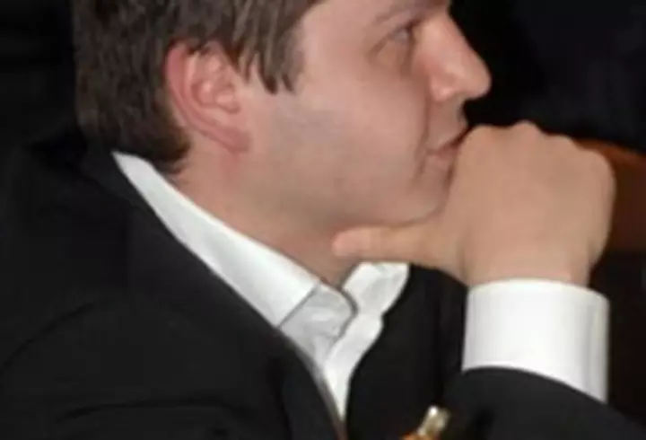 Virgil Iantu munceste si pe ploaie