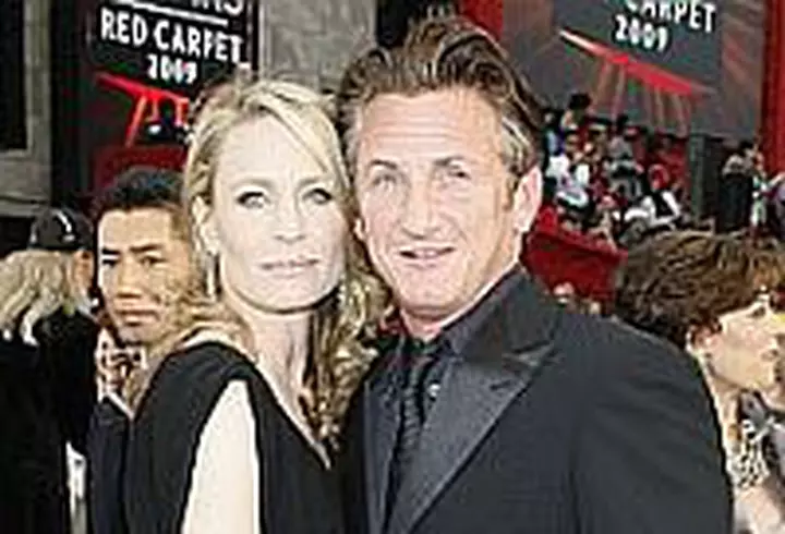 Virgil Iantu munceste si pe ploaie