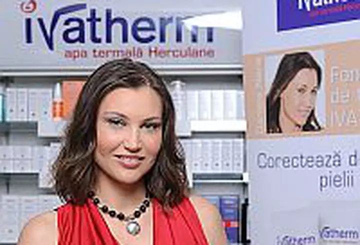 Effaclar Duo cu apa termala La Roche-Posay