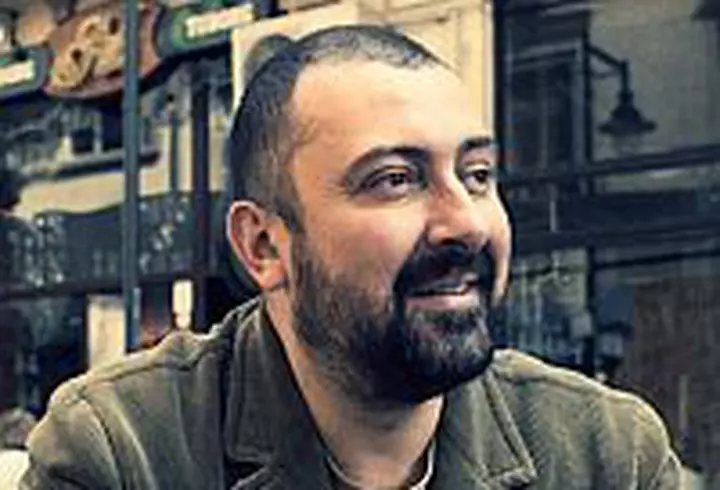 Vlad Craioveanu - Dincolo de vocea sexy