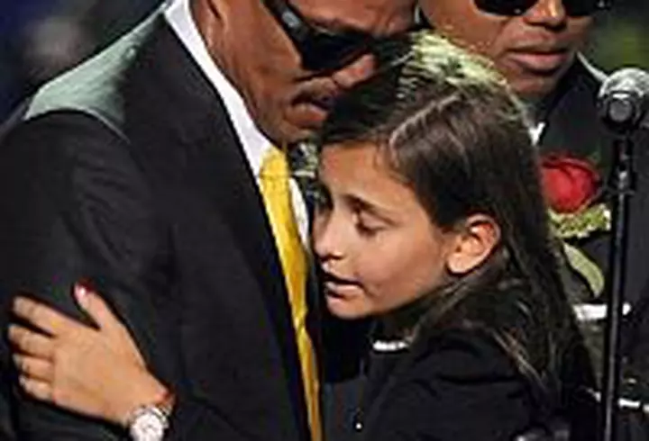 Tatal lui Michael Jackson vrea sa lanseze Jackson 3