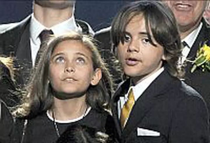 Katherine Heigl, stralucitoare la premiera filmului ”The Ugly Truth” - VIDEO