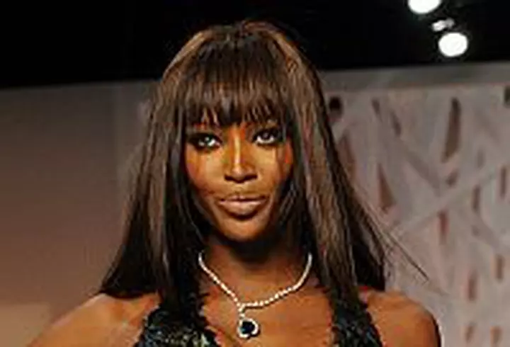 Amfitrion - Gabi Szabo