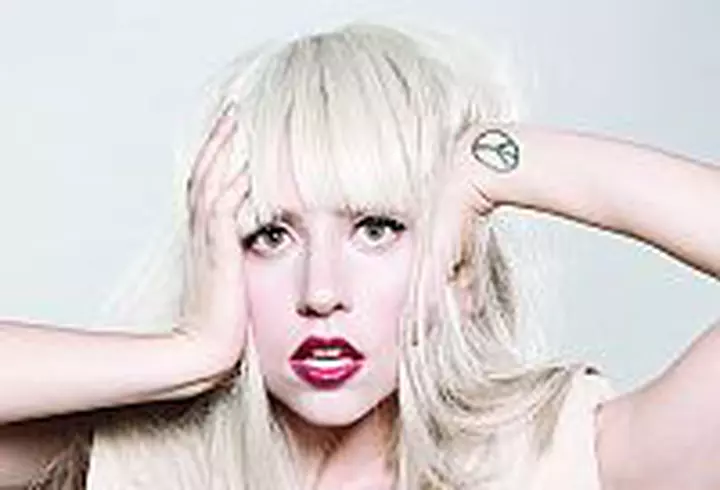 Amfitrion - Gabi Szabo