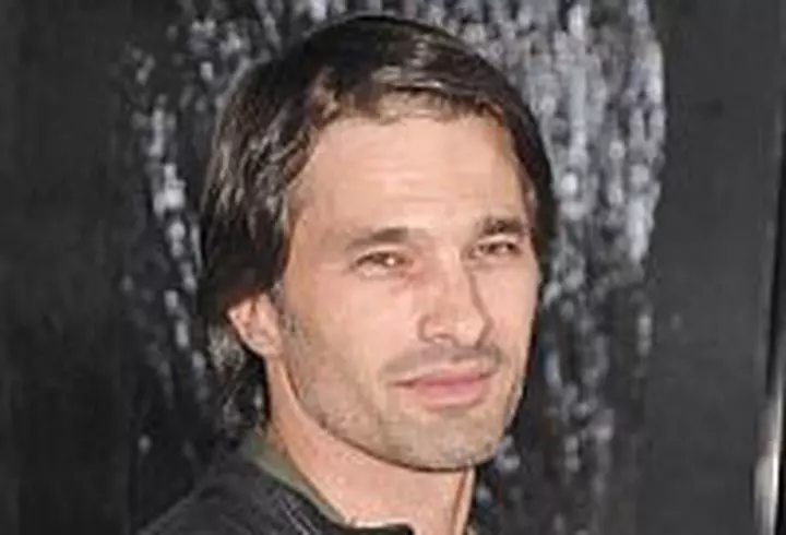 Amfitrion - Gabi Szabo