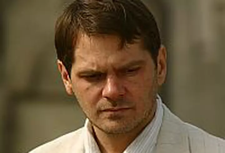 Amfitrion - Gabi Szabo