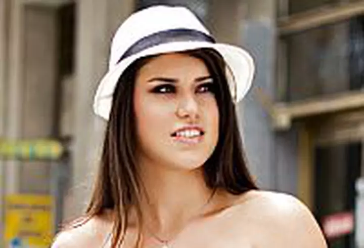 Viva! 10 ani - Fotografii care au facut istorie - 2004