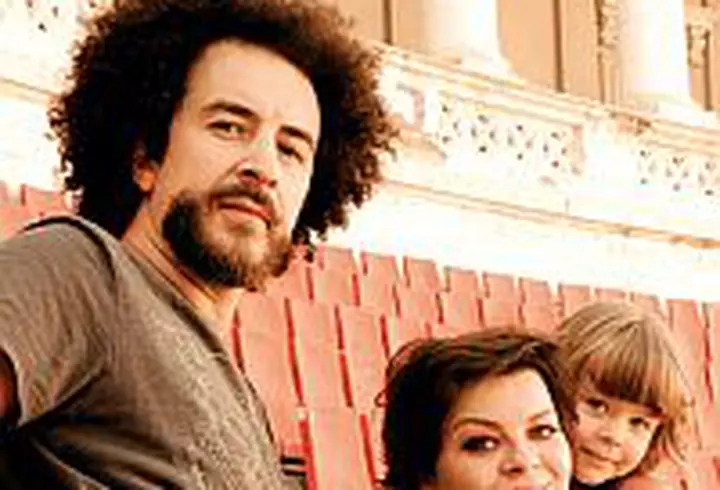 Celine Dion - La 41 de ani, e insarcinata cu al doilea copil