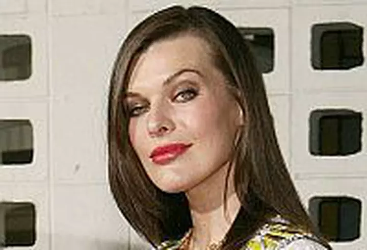 Horia Brenciu isi sarbatoreste ziua pe Facebook