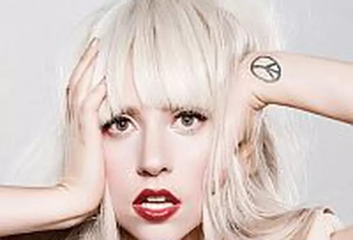 Sarah Michelle Gellar a nascut o fetita