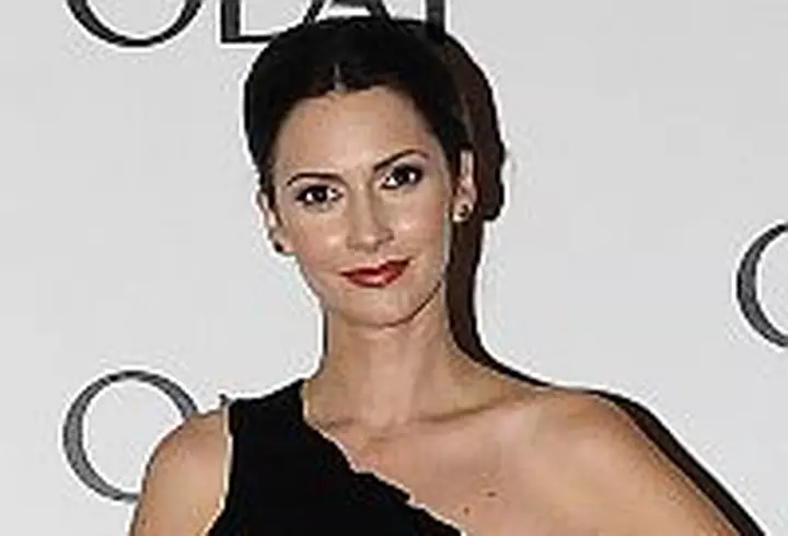 Andreea Raicu se relaxeaza in Thailanda