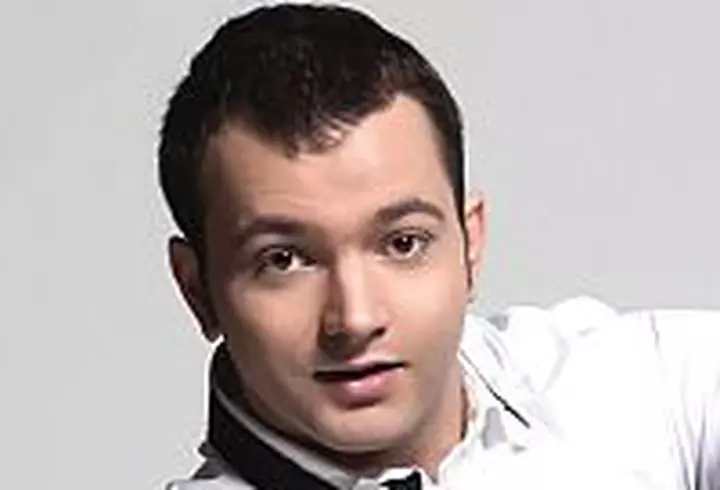 Viva! 10 ani - Fotografii care au facut istorie - Anul 2000 - Andreea Esca si Alexia